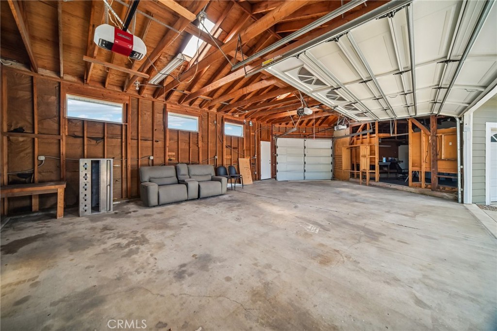 9509 Jellico Avenue Property Photo 44