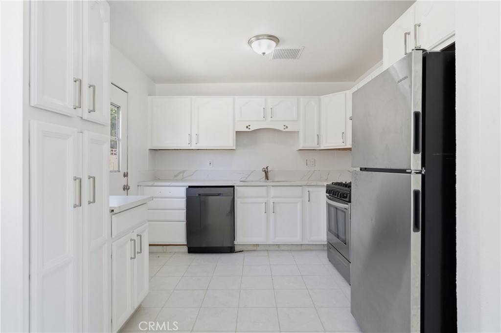 44338 23rd Street W Property Photo 7
