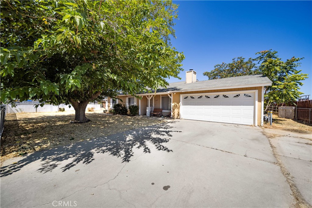 21511 San Gabriel