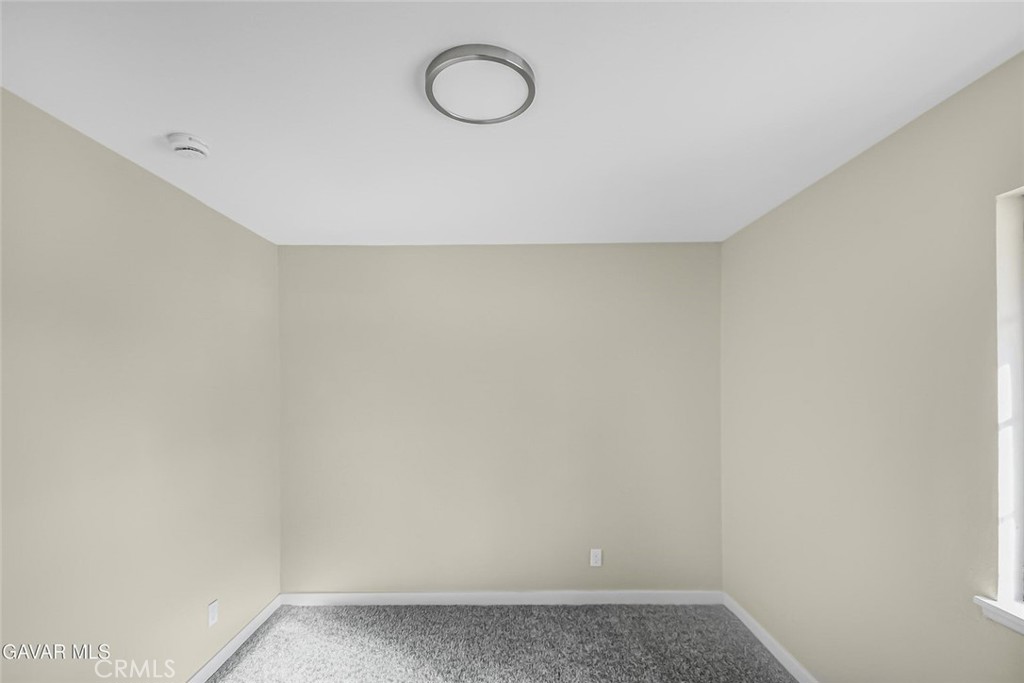 45503 11th Street West Property Photo 15