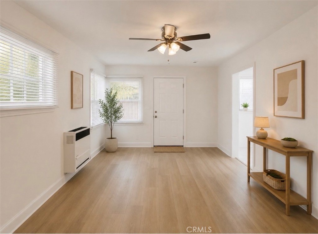 4215 S Budlong Property Photo 1