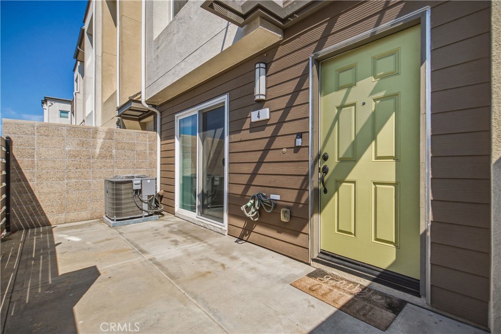 14053 Spurlock Lane 4 Property Photo 1