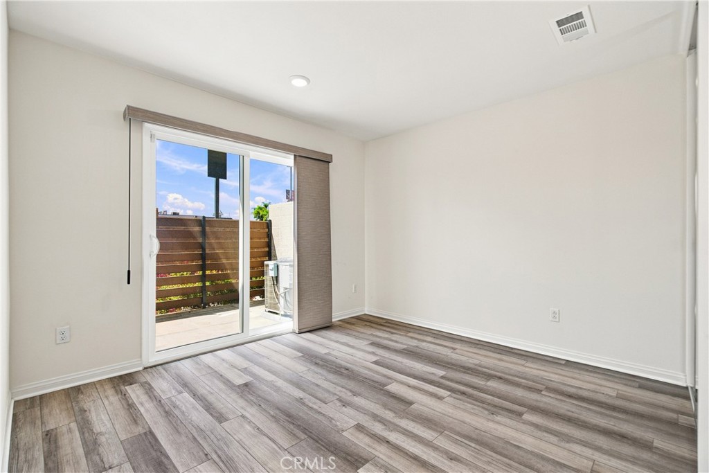 14053 Spurlock Lane 4 Property Photo 6