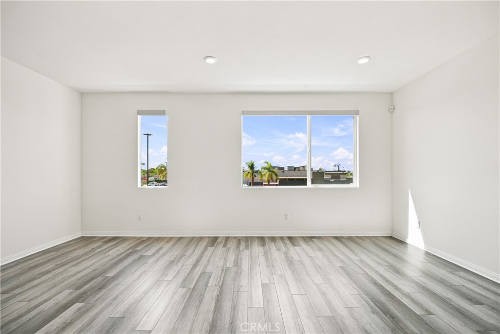 14053 Spurlock Lane 4 Property Photo 11