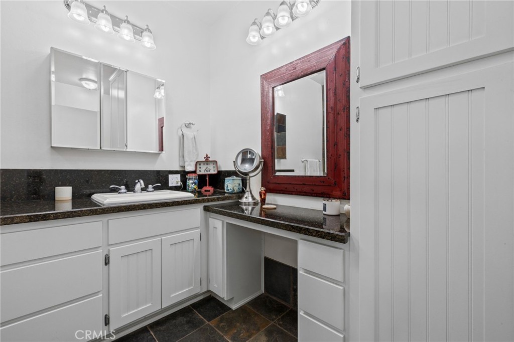 28106 Highway 119 Property Photo 15