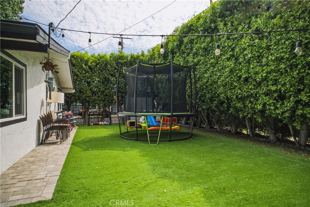 19705 Hamlin Street Property Photo 23