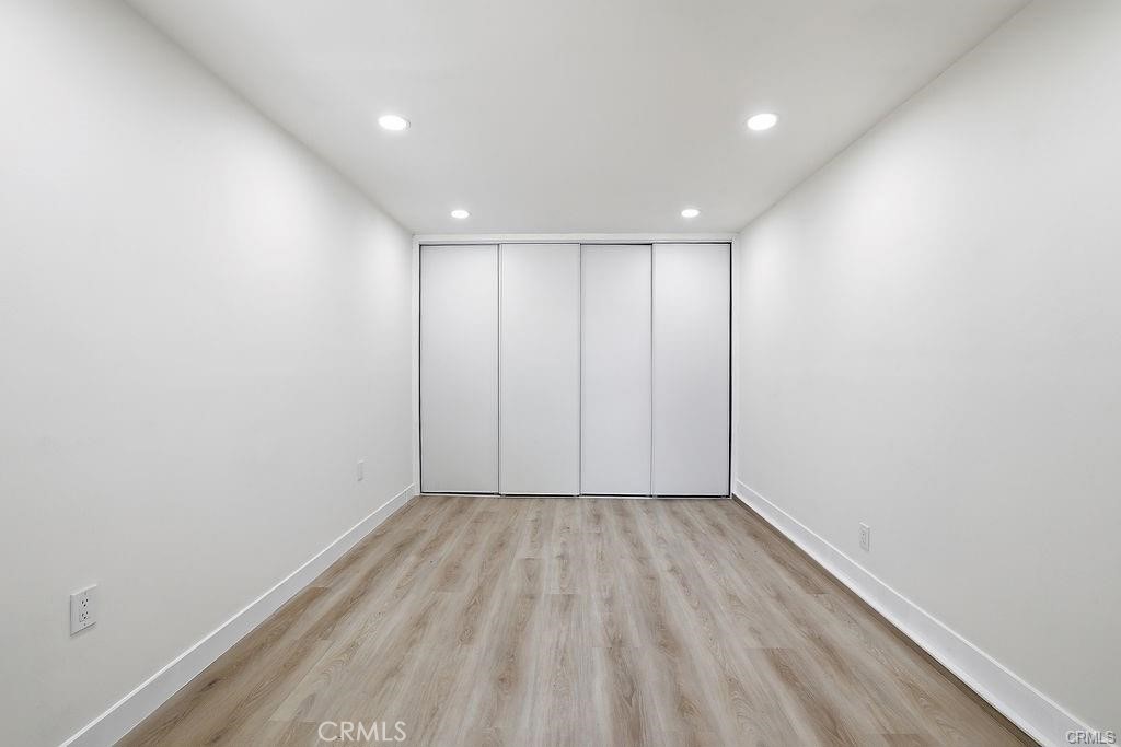 10332 Cayuga Avenue Property Photo 15