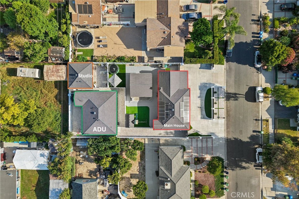 8434 Oakdale Avenue Property Photo 2