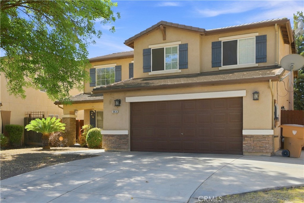 10619 Grand Prairie Dr Property Photo 1