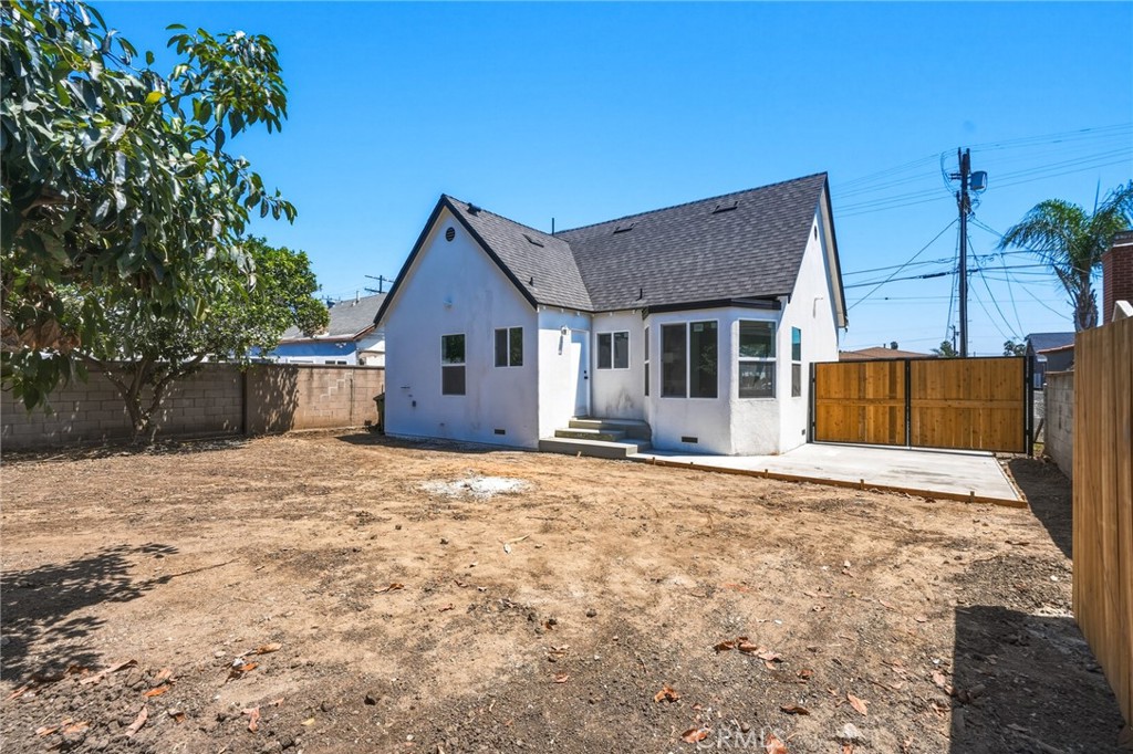 1433 N Neptune Property Photo 29