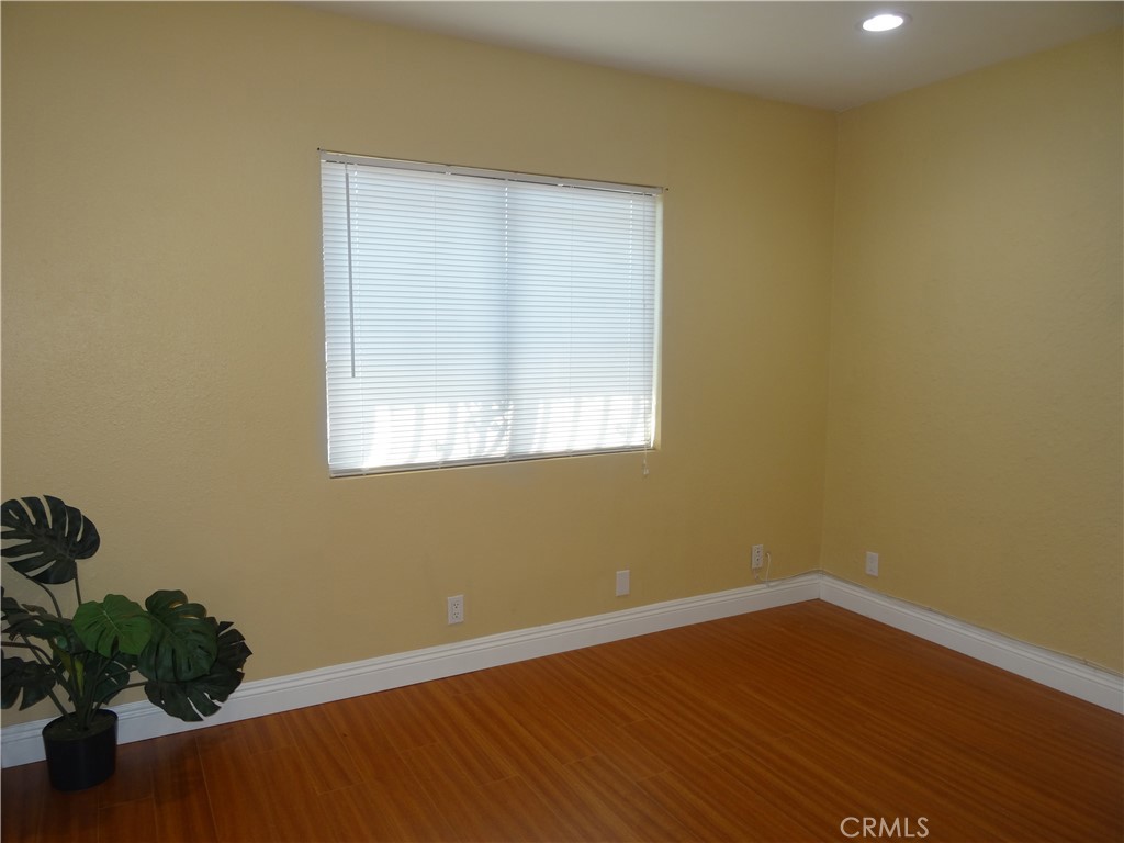 20246 Saticoy Property Photo 2