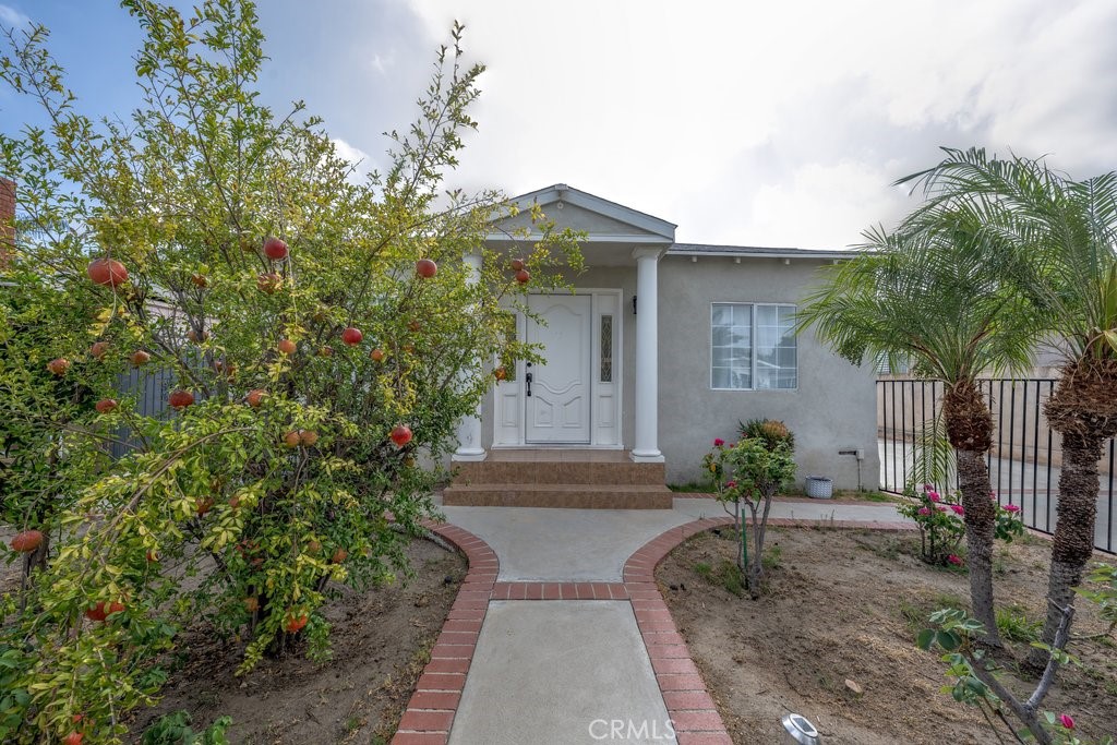 6506 Teesdale Avenue Property Photo 1