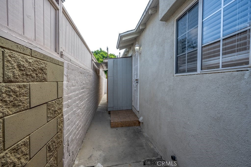 6506 Teesdale Avenue Property Photo 16