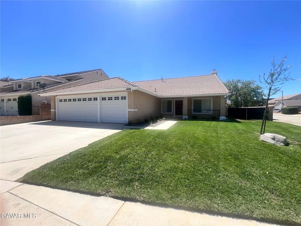 39939 Guita Court Property Photo 1