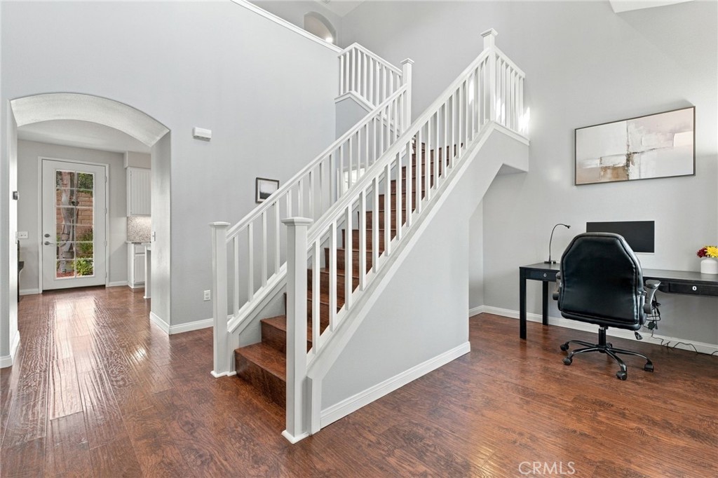 23301 Anacapa Property Photo 8