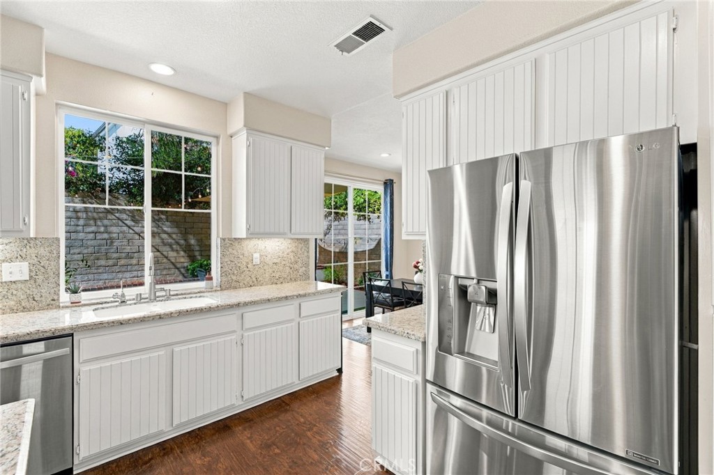 23301 Anacapa Property Photo 16
