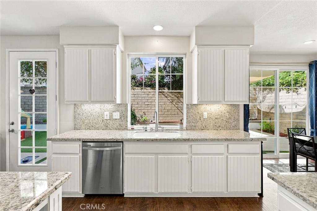 23301 Anacapa Property Photo 17