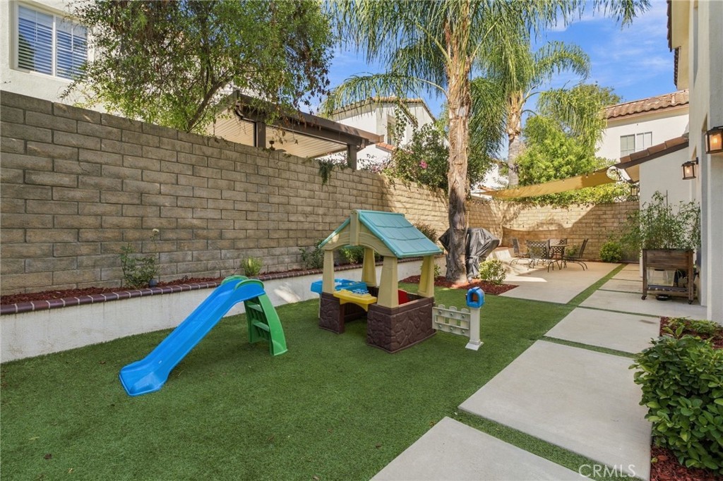 23301 Anacapa Property Photo 37