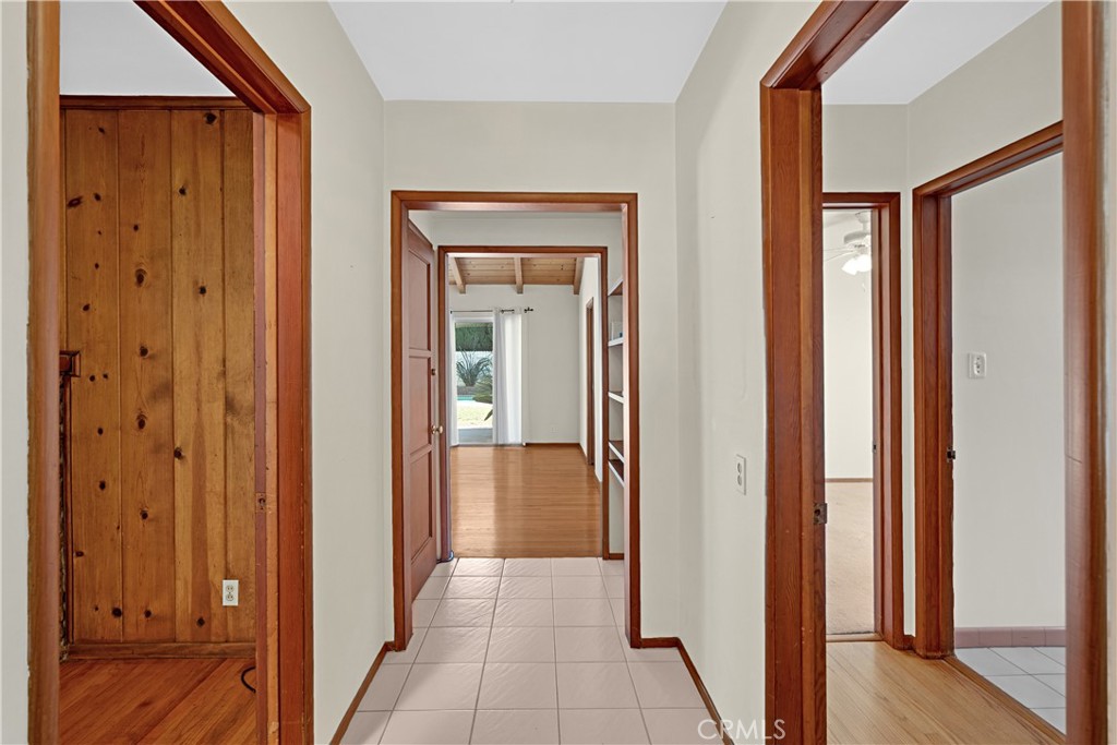 15516 Huston Street Property Photo 5