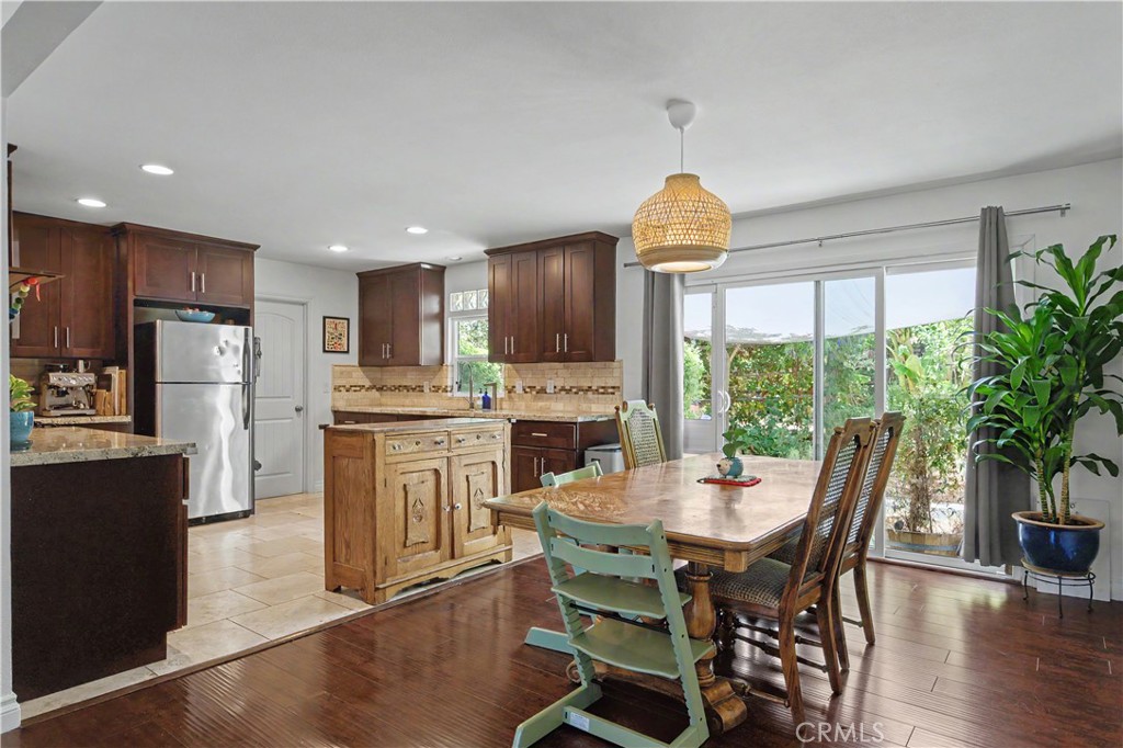7329 Sausalito Property Photo 7