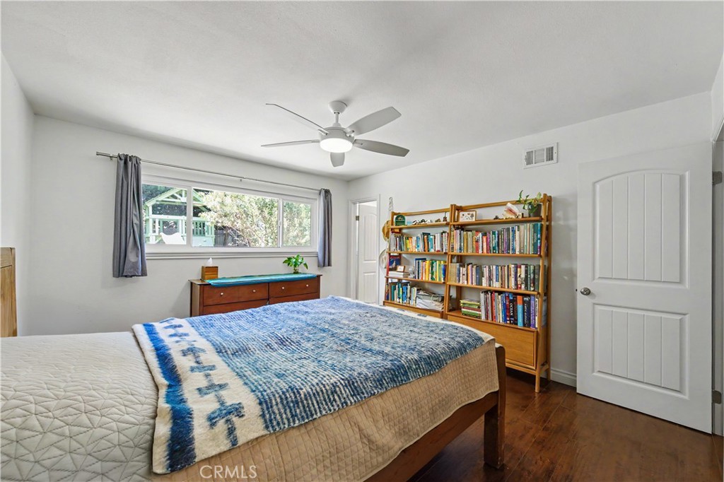 7329 Sausalito Property Photo 11