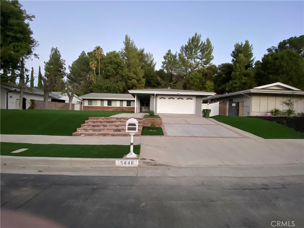 5840 Valerie Property Photo 5