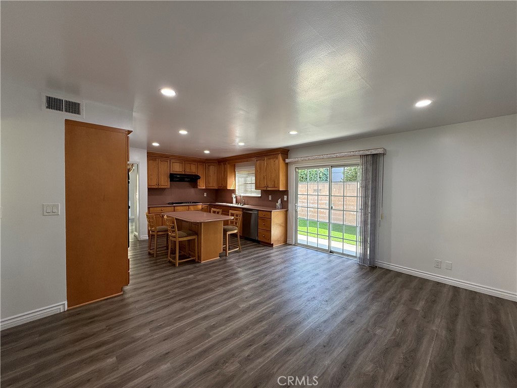 5840 Valerie Property Photo 15