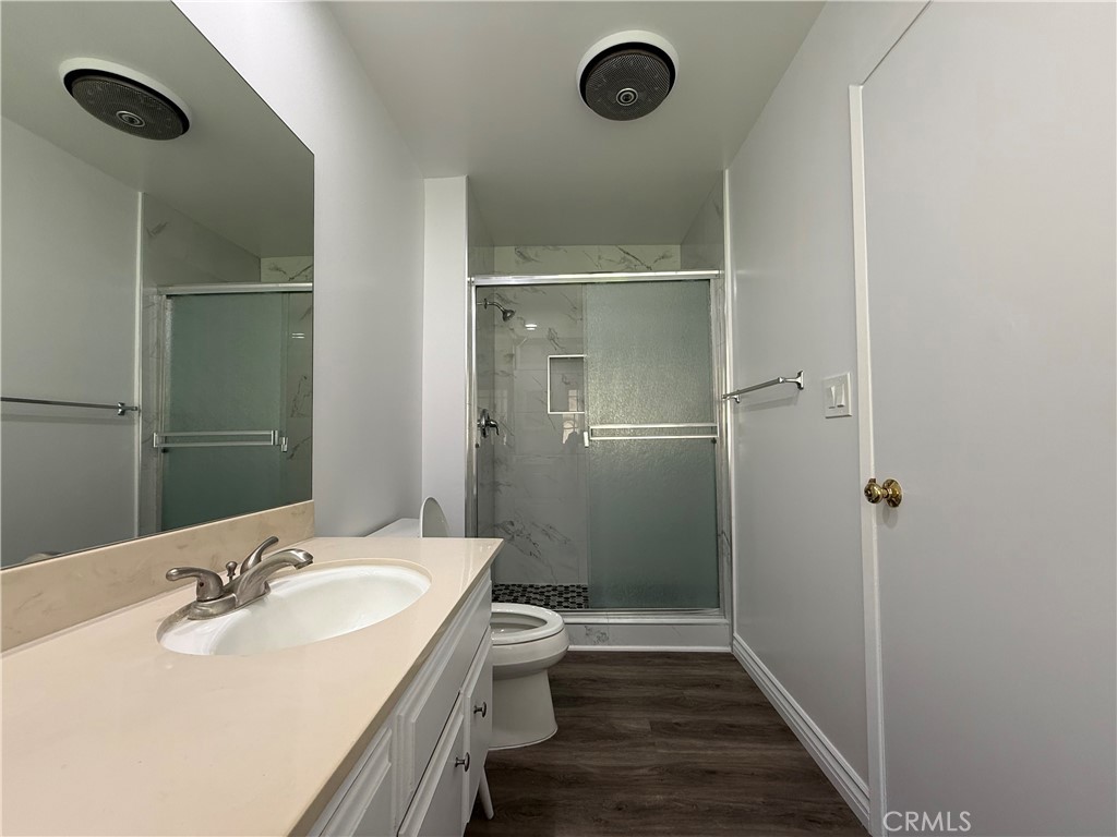 5840 Valerie Property Photo 21