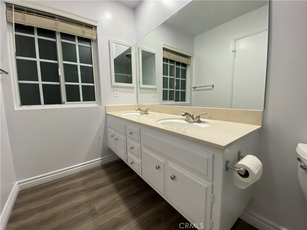 5840 Valerie Property Photo 23