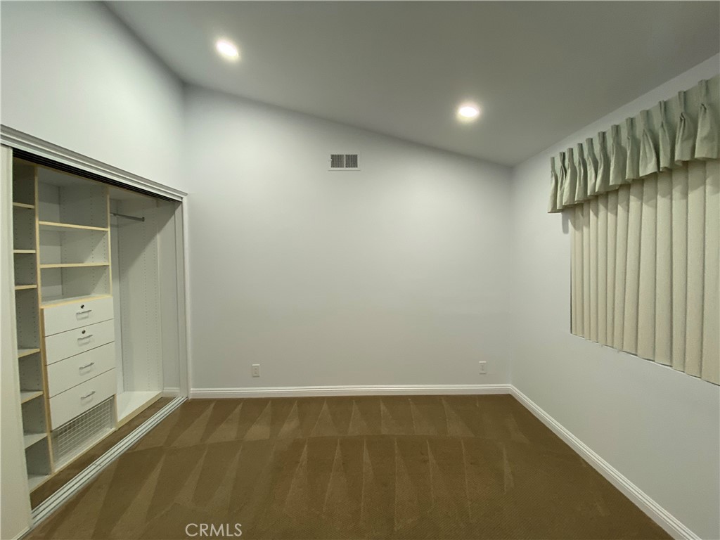 5840 Valerie Property Photo 24