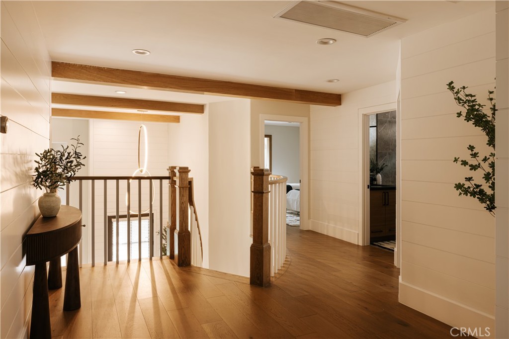 14803 Otsego Street Property Photo 15