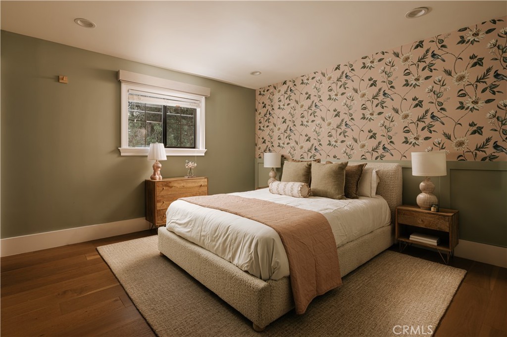 14803 Otsego Street Property Photo 23