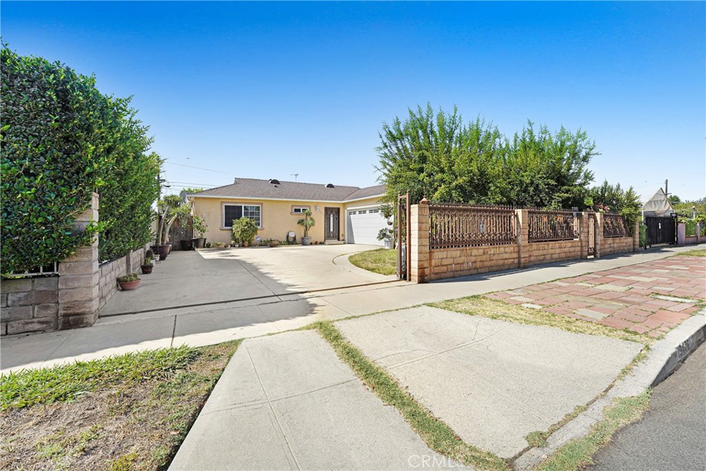 19406 Enadia Way Property Photo 1