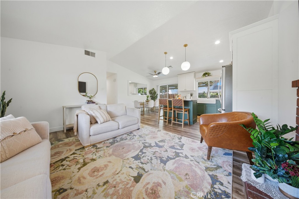 44719 Tarragon Drive Property Photo 10