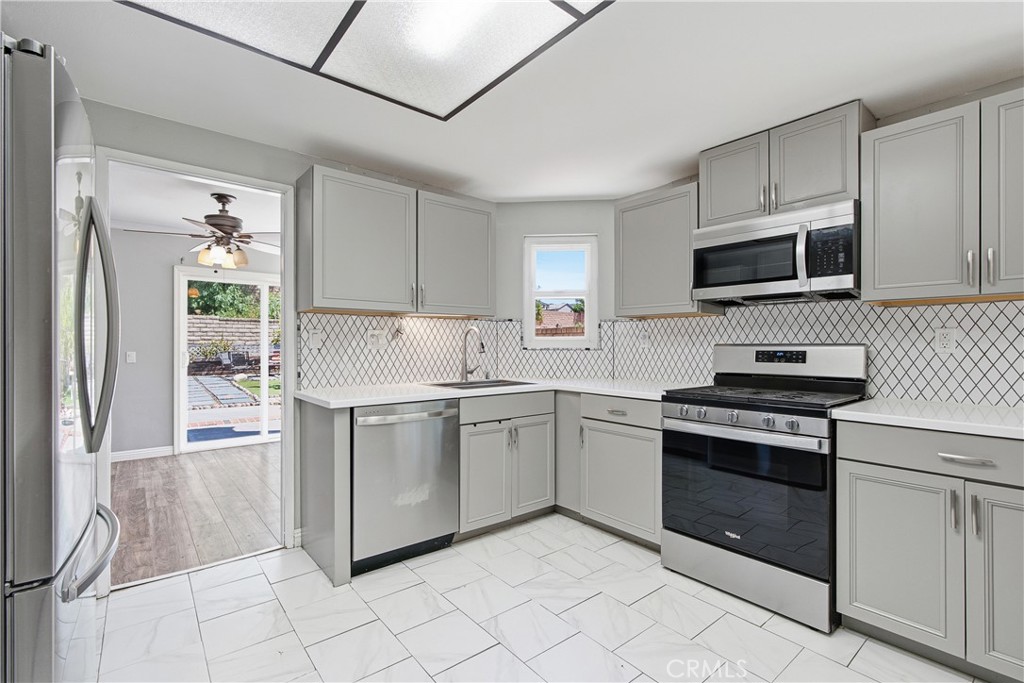 28942 Rue Daniel Property Photo 8