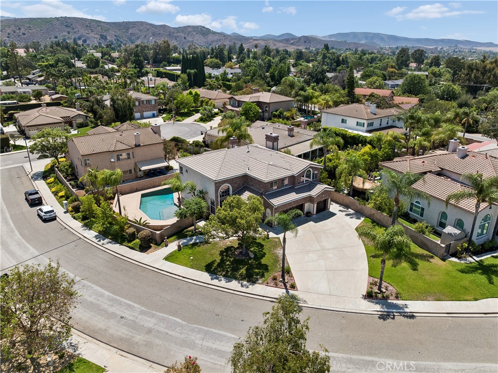 847 Amaryllis Avenue Property Photo 4
