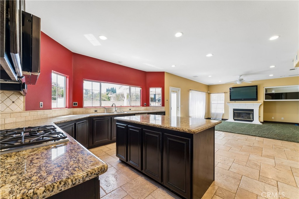 847 Amaryllis Avenue Property Photo 10