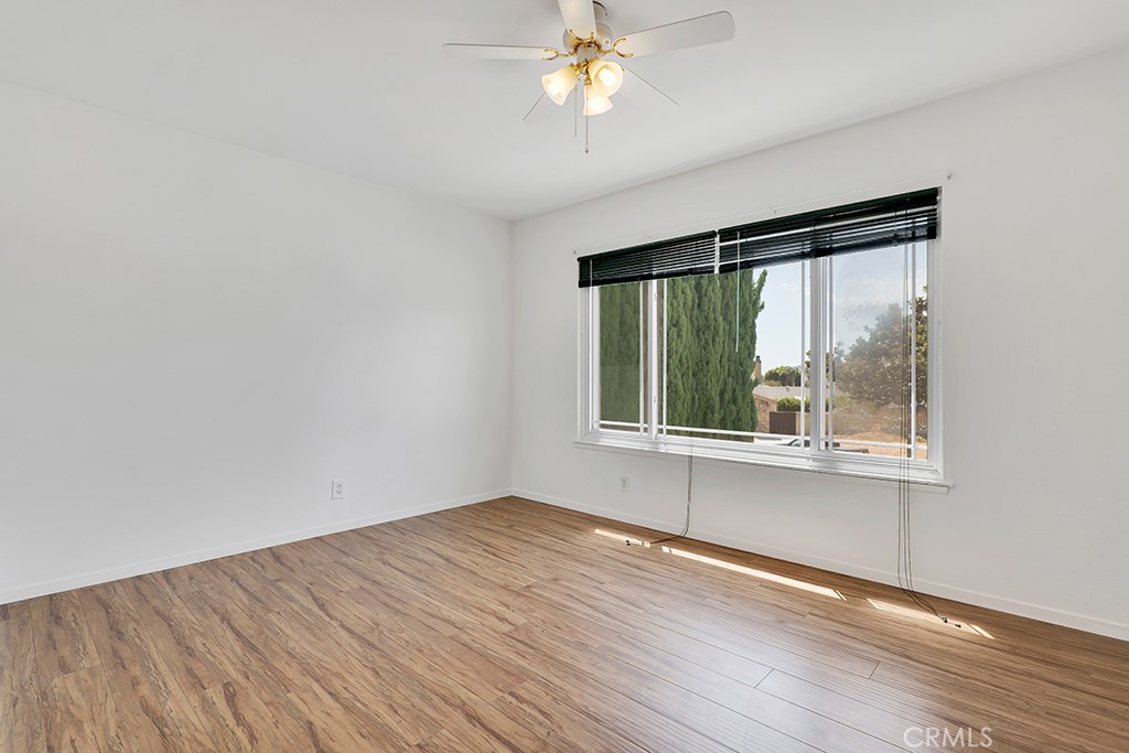 2048 Shelby Lane Property Photo 16