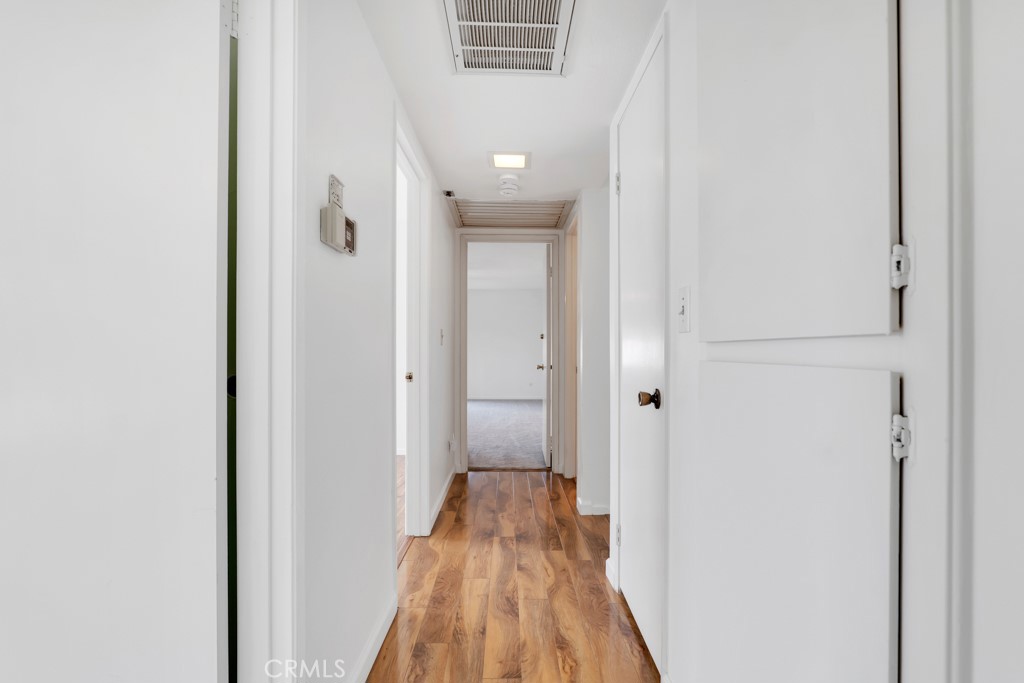 2048 Shelby Lane Property Photo 17