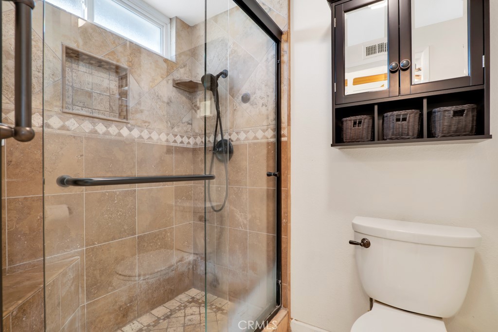 2048 Shelby Lane Property Photo 22
