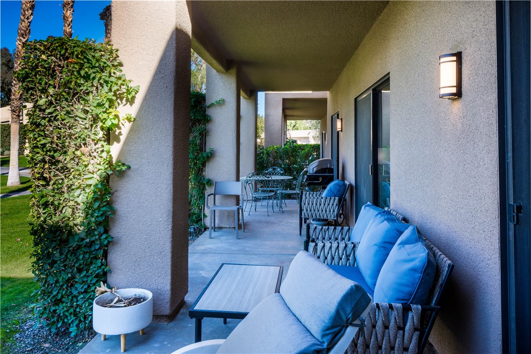 28817 Isleta Court Property Photo 17
