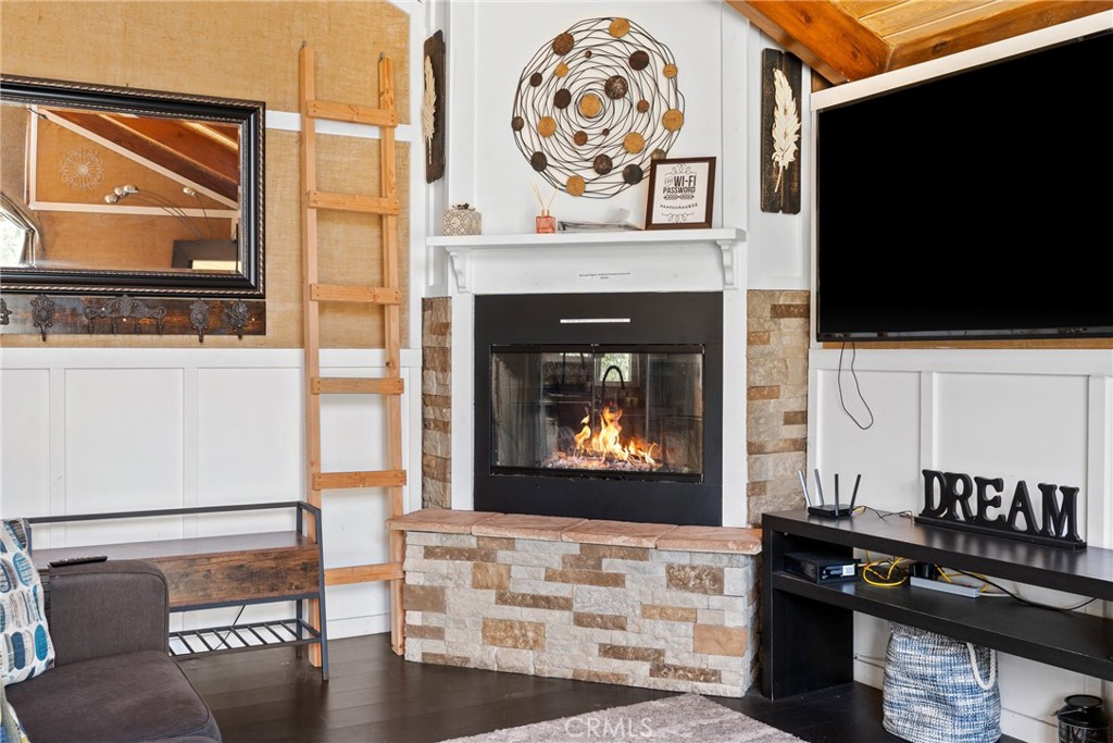29199 Lake Brook Property Photo 10