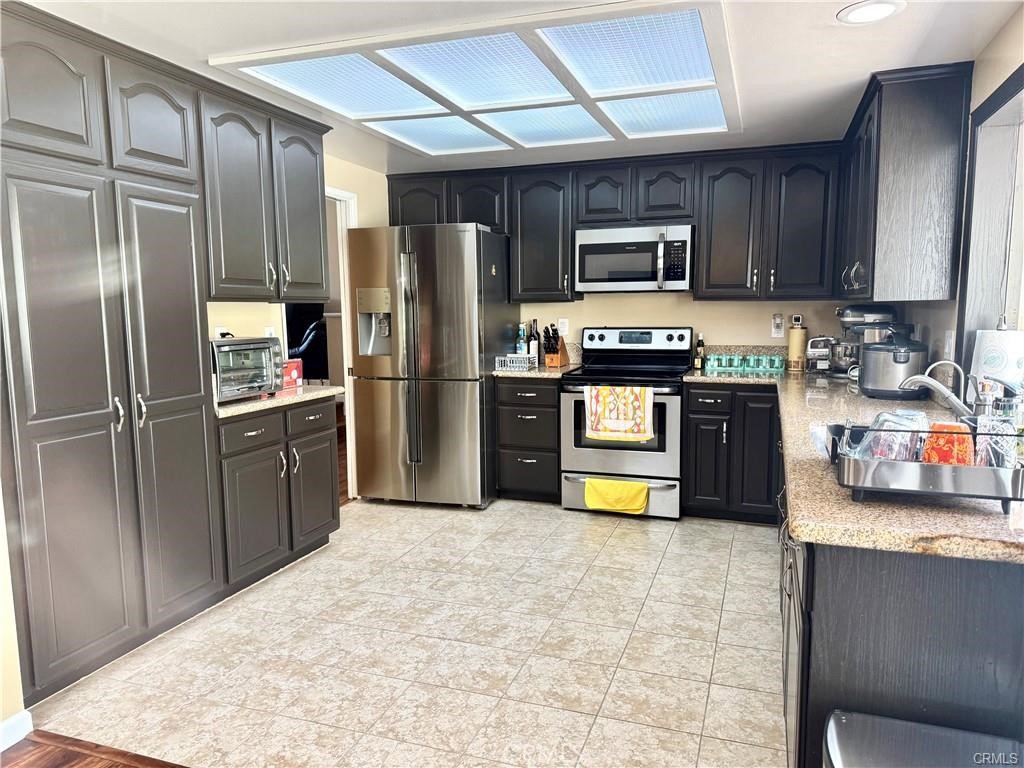 25453 Via Novia Property Photo 11