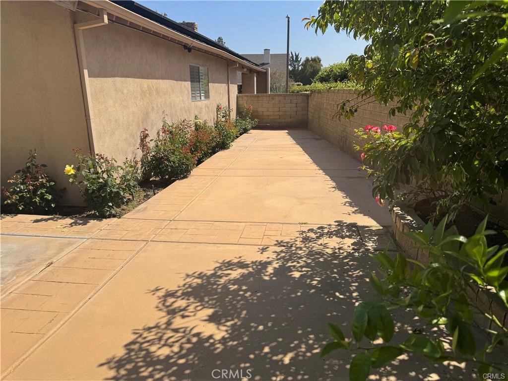 25453 Via Novia Property Photo 34