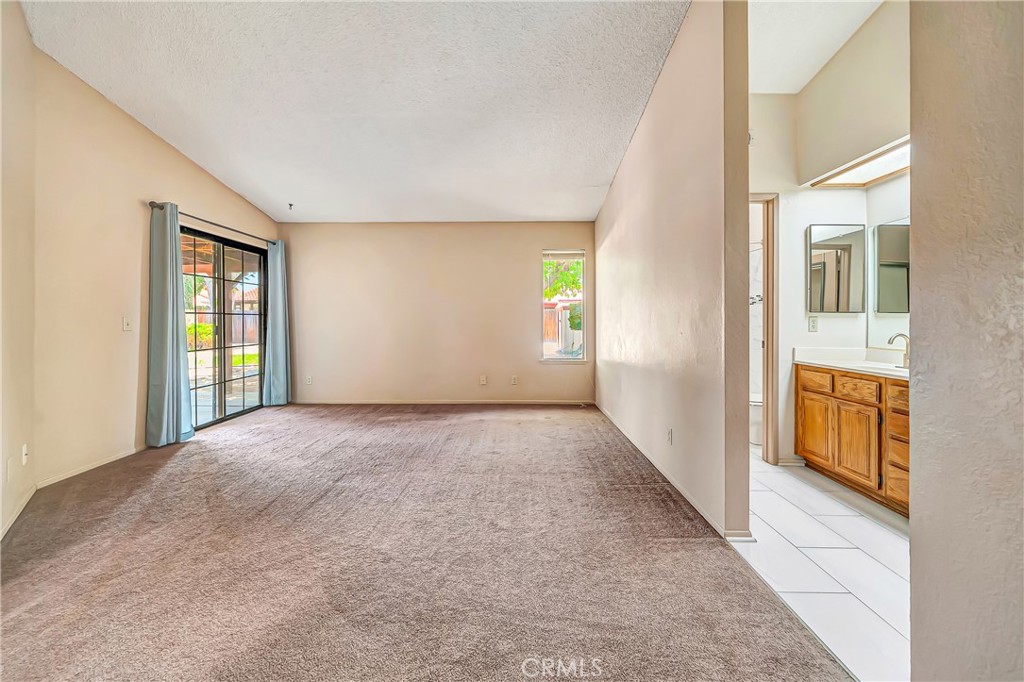 4930 Golden Eagle Property Photo 26