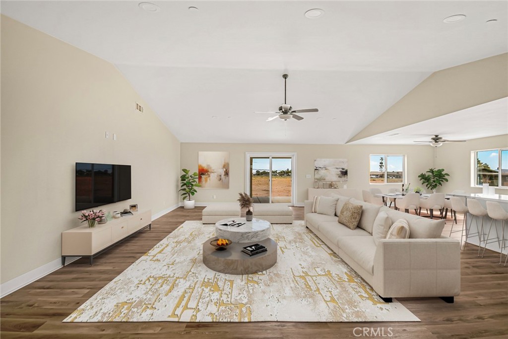 15096 Walnut Street Property Photo 3