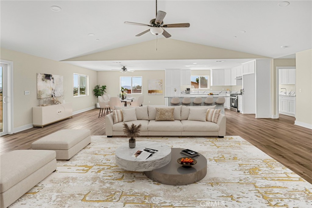15096 Walnut Street Property Photo 4