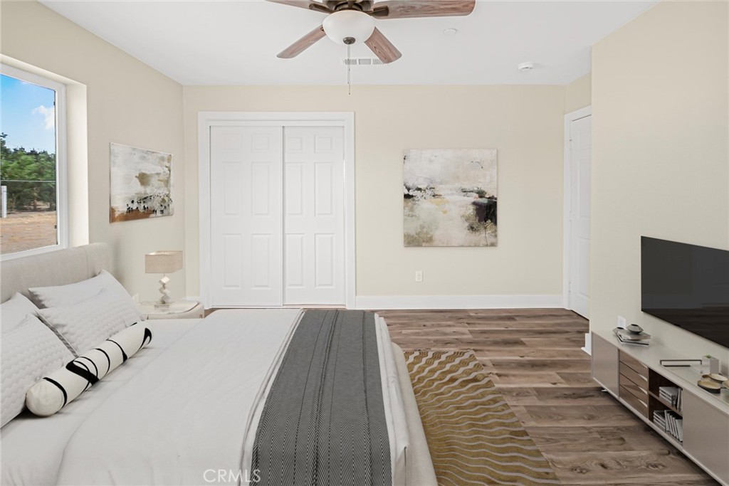 15096 Walnut Street Property Photo 17