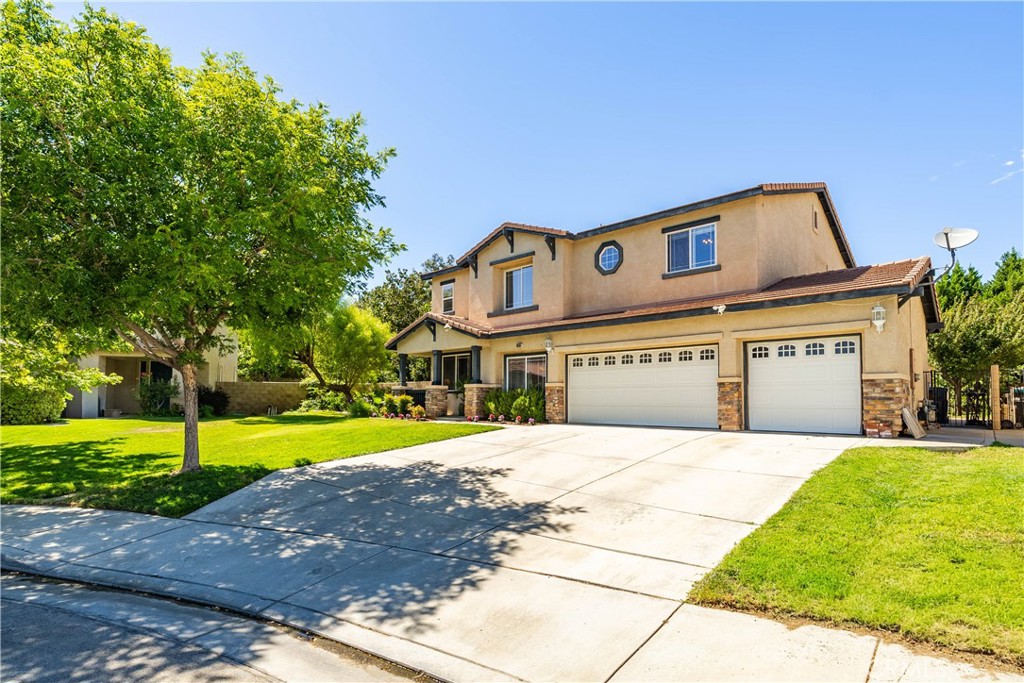 39361 Chantilly Ln Property Photo 4