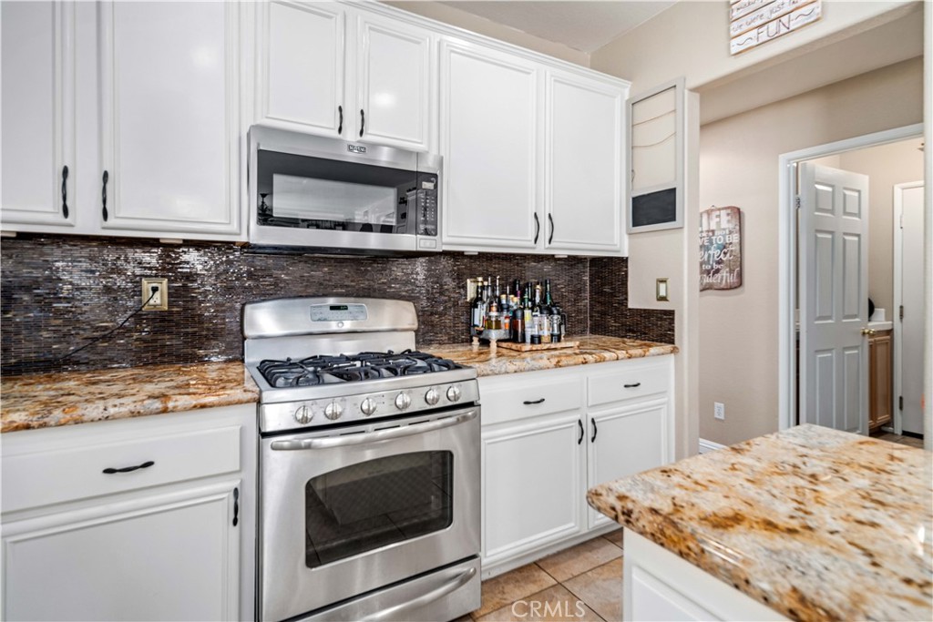 39361 Chantilly Ln Property Photo 21